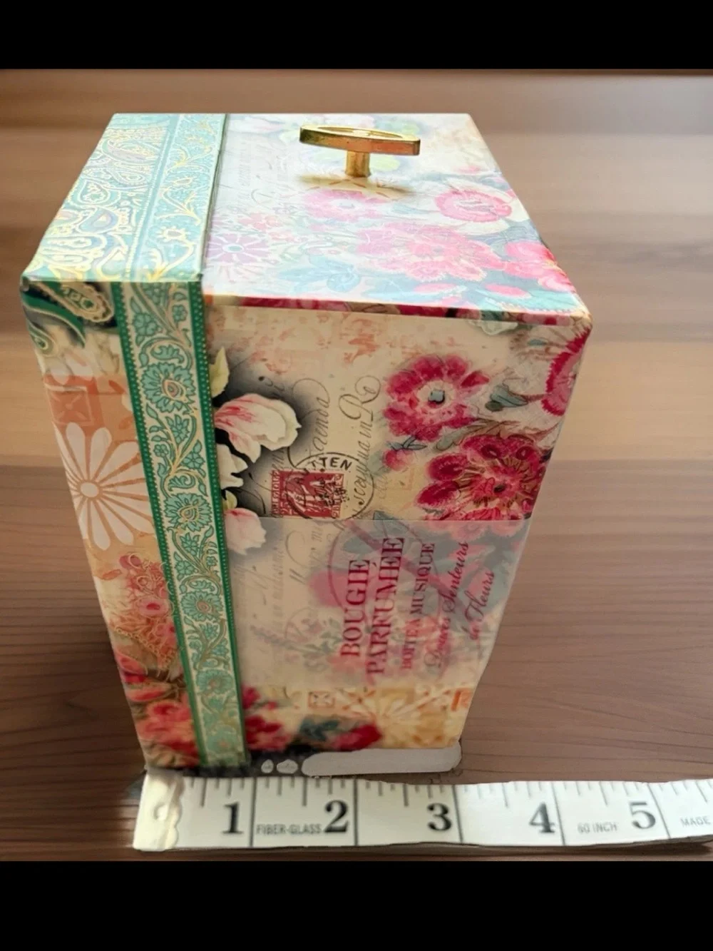 PUNCH STUDIO Candle Music Box Peacock Light Floral Scent Swan Lake Gift Set